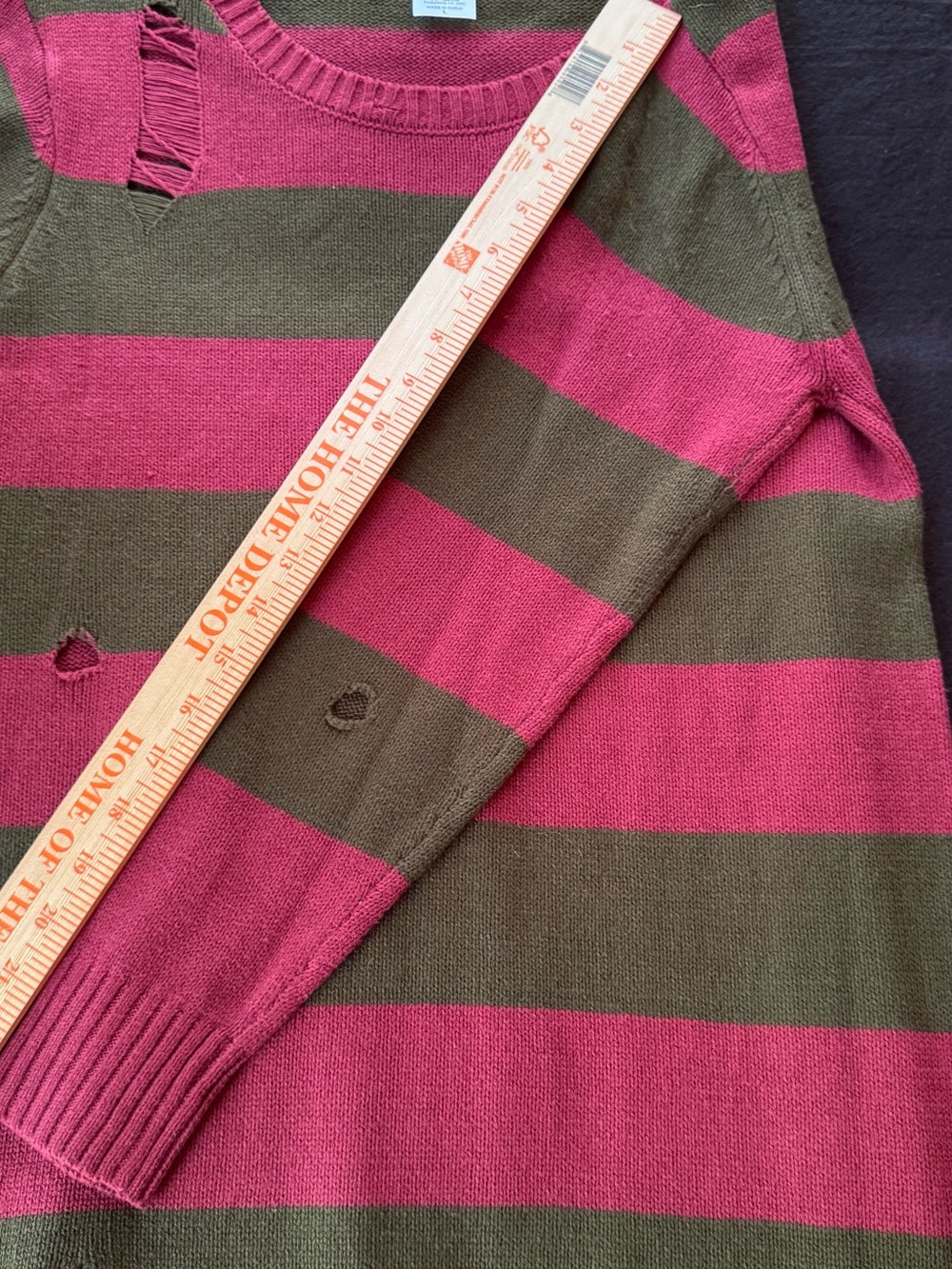 Spirit Distressed Chunky Stripe Long Sleeve Dress in Red and Olive - Picture 8 of 9